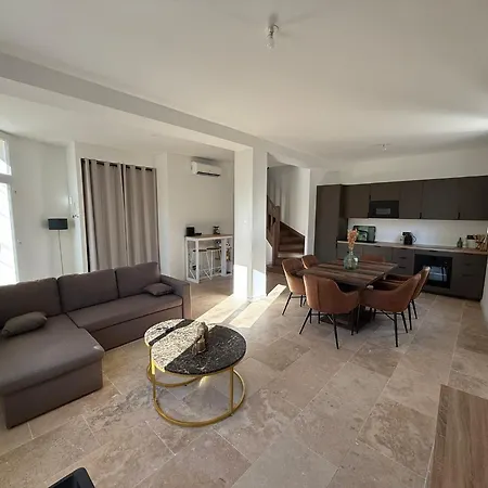 Maison Le Rocher Villa *
